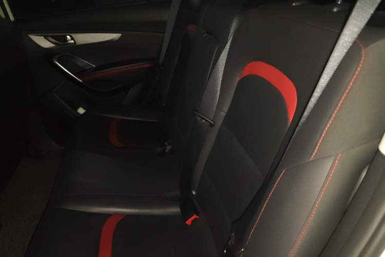 Used CHANGAN CS55 2019 1.5T Automatic Colorful Edition China VI Standard
