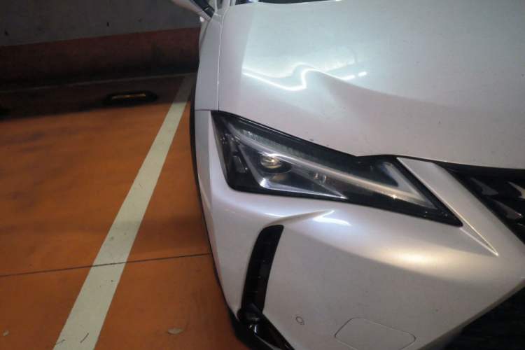 Used Lexus UX 2020 260h Explore & Adventure Edition