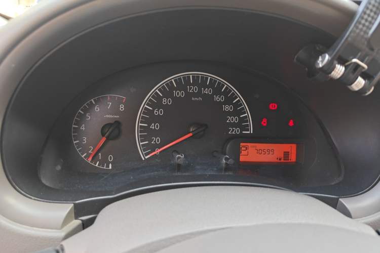 Used Nissan Sunny 2014 1.5XE CVT Comfort Edition Instrument Cluster