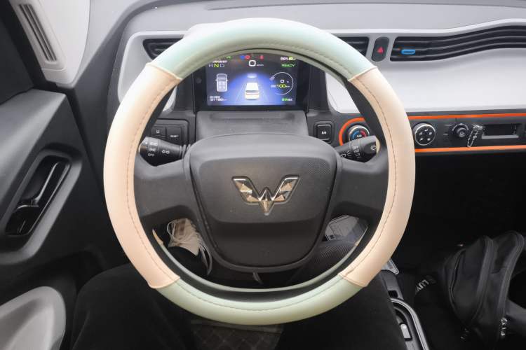 Used Wuling Hongguang MINIEV 2020 Enjoyment Model Lithium Iron Phosphate