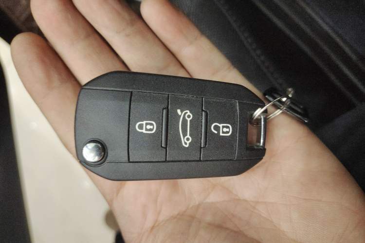 Used Peugeot 408 2016 1.6T Automatic Luxury Edition
