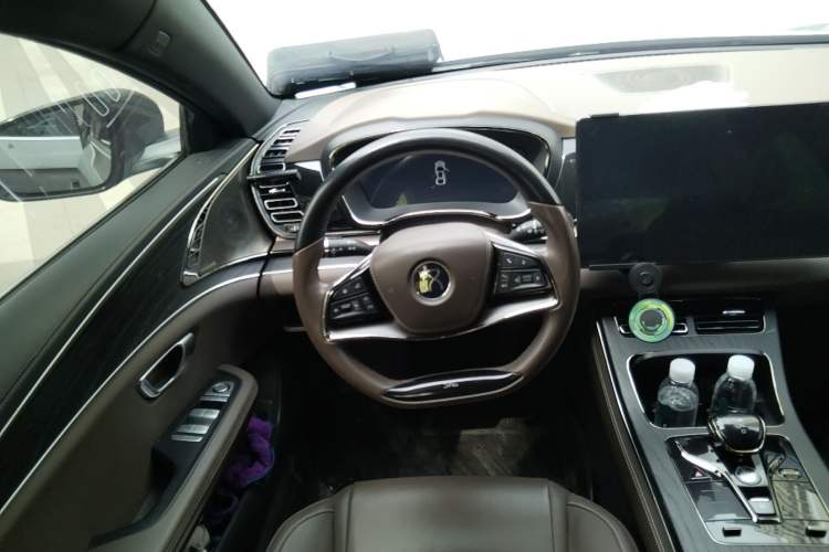 Used BYD Han 2020 EV Four-Wheel Drive High-Performance Flagship Model
