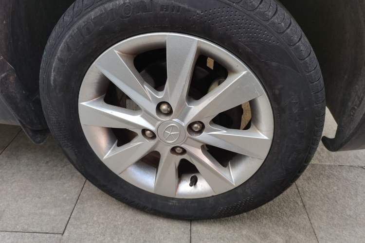 Used JAC Group Heyue A13RS 2014 CROSS 1.3L Manual Comfort Model
