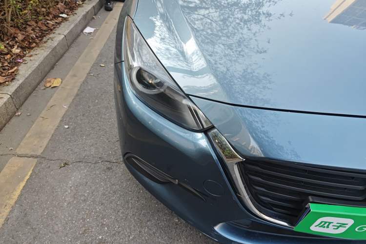 Used Mazda Mazda 3 Axela 2017 Sedan 1.5L Automatic Comfort Model Emission Standard China V
