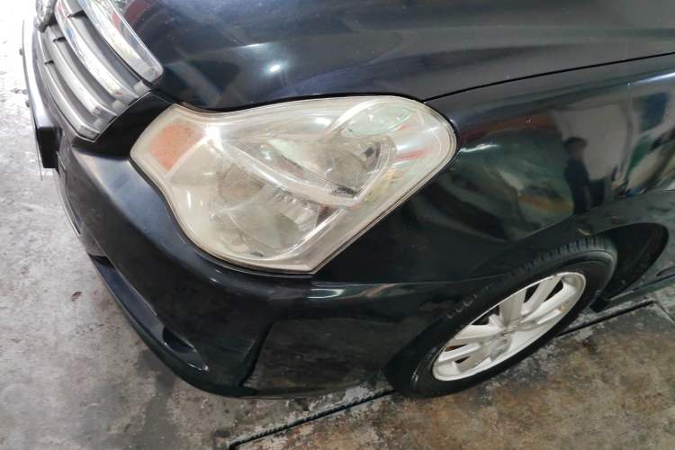 Used Nissan Sylphy 2012 Classic 1.6XE Automatic Comfort Edition Left Front Headlight