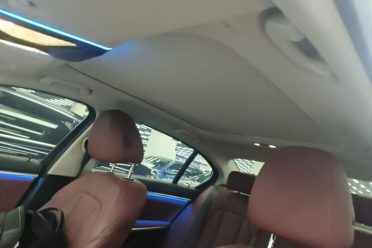 Used BMW 3 Series 2025 330Li M Sport Shadowline Package Headliner