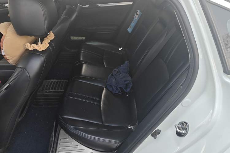 Used Honda Civic 2016 220TURBO CVT Luxury Edition