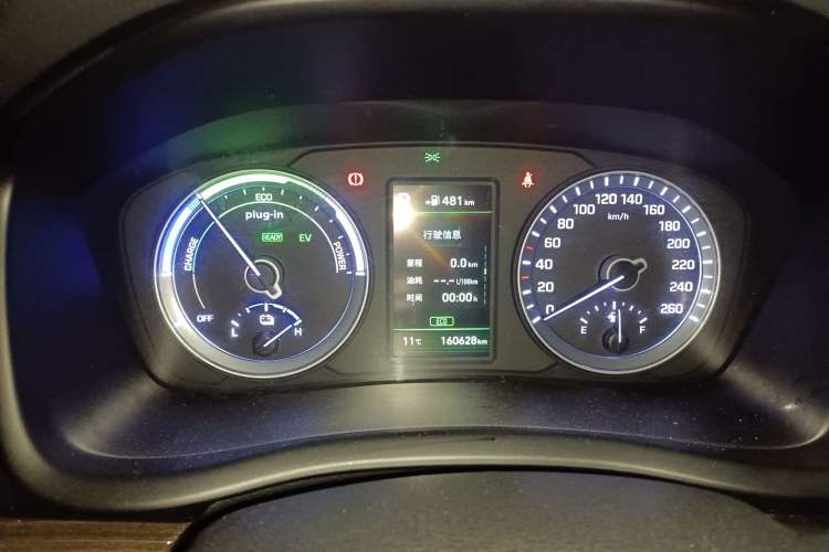 Used Hyundai Sonata Plug-in Hybrid 2018 2.0 PHS Smart Connect Version China V Standard Instrument Cluster