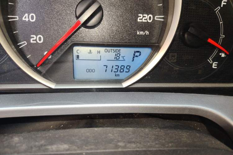 Used Toyota RAV4 2016 2.0L CVT Two-Wheel Drive Comfort Edition China V Standard
