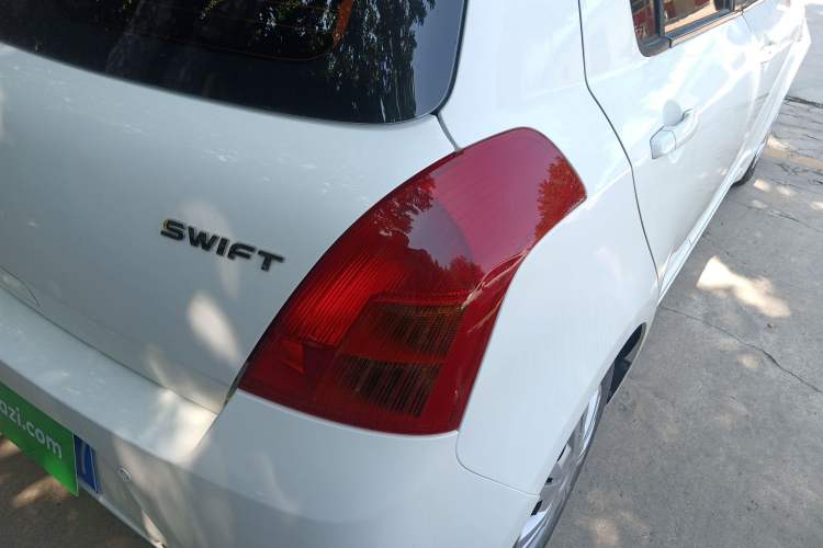 Used Suzuki Swift 2014 1.3L Manual Standard Edition