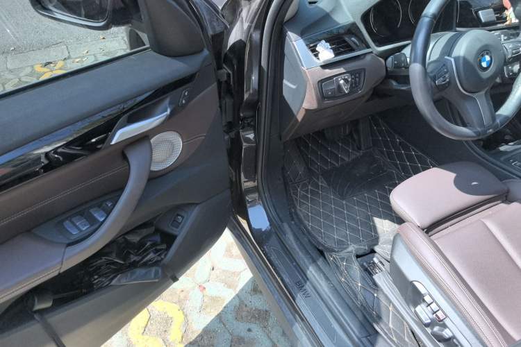 Used BMW X1 2021 sDrive25Li Leading Model
