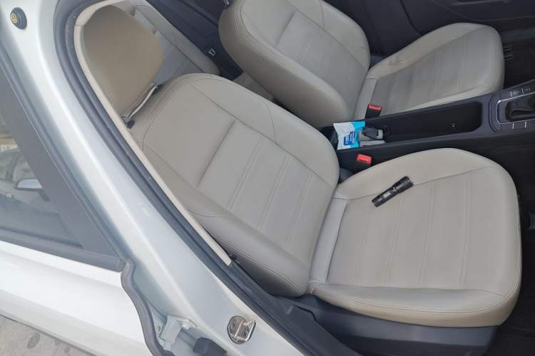 Used Volkswagen Bora 2019 Revised Version 1.5L Automatic Fashionable Style China VI Right Front Seat