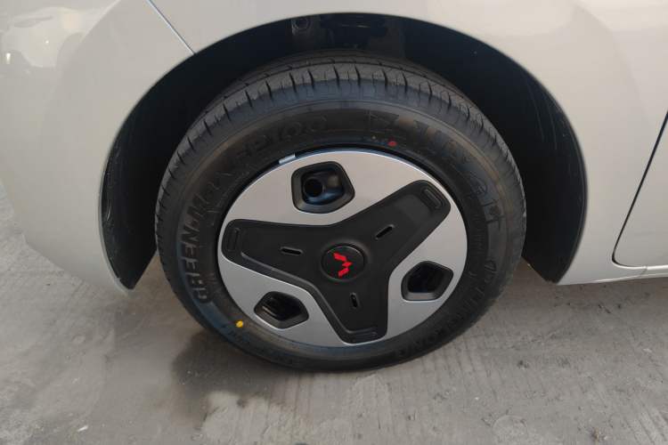 Used Wuling Zhiguang New Energy 2025 Model 305km Ambitious Edition