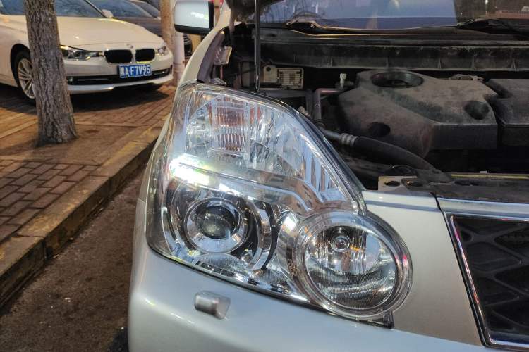 Used Nissan X-Trail 2008 2.5L XL CVT 4WD