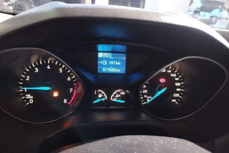 Used Ford Focus 2015 Sedan 1.6L Automatic Trend Model
