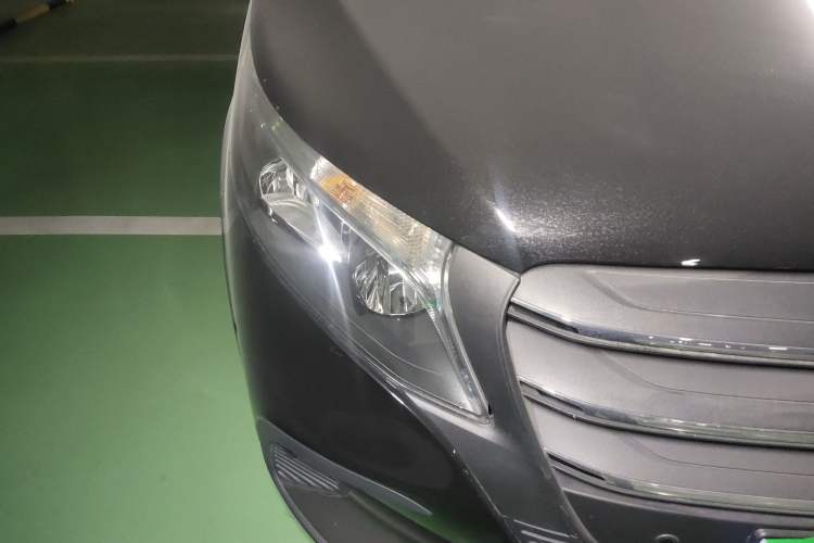 Used Mercedes-Benz Vito 2024 2.0T Business Version 7 Seats