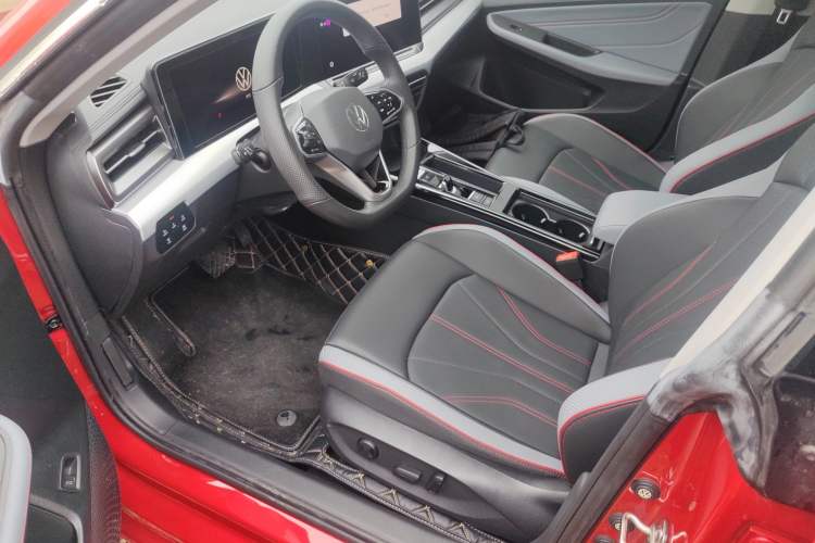 Used Volkswagen Lamando 2022 Lavida L 280TSI DSG Cool & Spicy Edition Left Front Seat