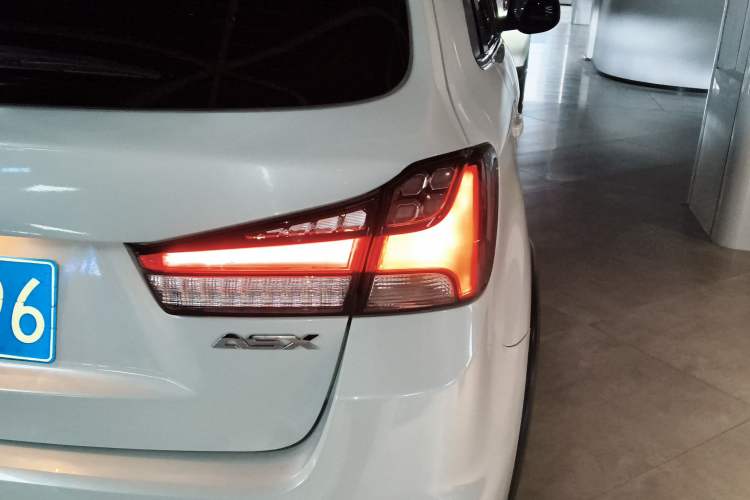 Used Mitsubishi ASX 2020 2.0L CVT Smart Edition
