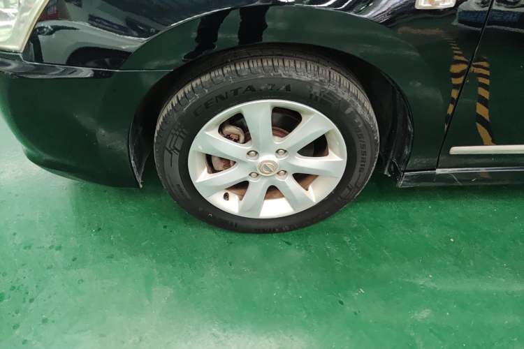 Used Nissan Sylphy 2009 1.6XE Automatic Comfort Edition Left Front Wheel Hub