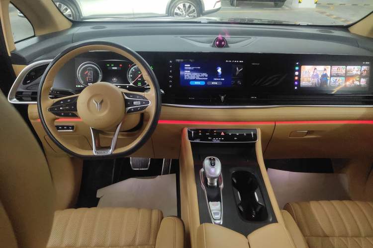 Used VOYAH Dream 2022 Low-Carbon Edition Dream+ Smart Enjoyment Package Audio And AC Panel