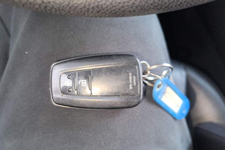 Used Toyota RAV4 2021 2.0L CVT Two-Wheel Drive Fashion Edition