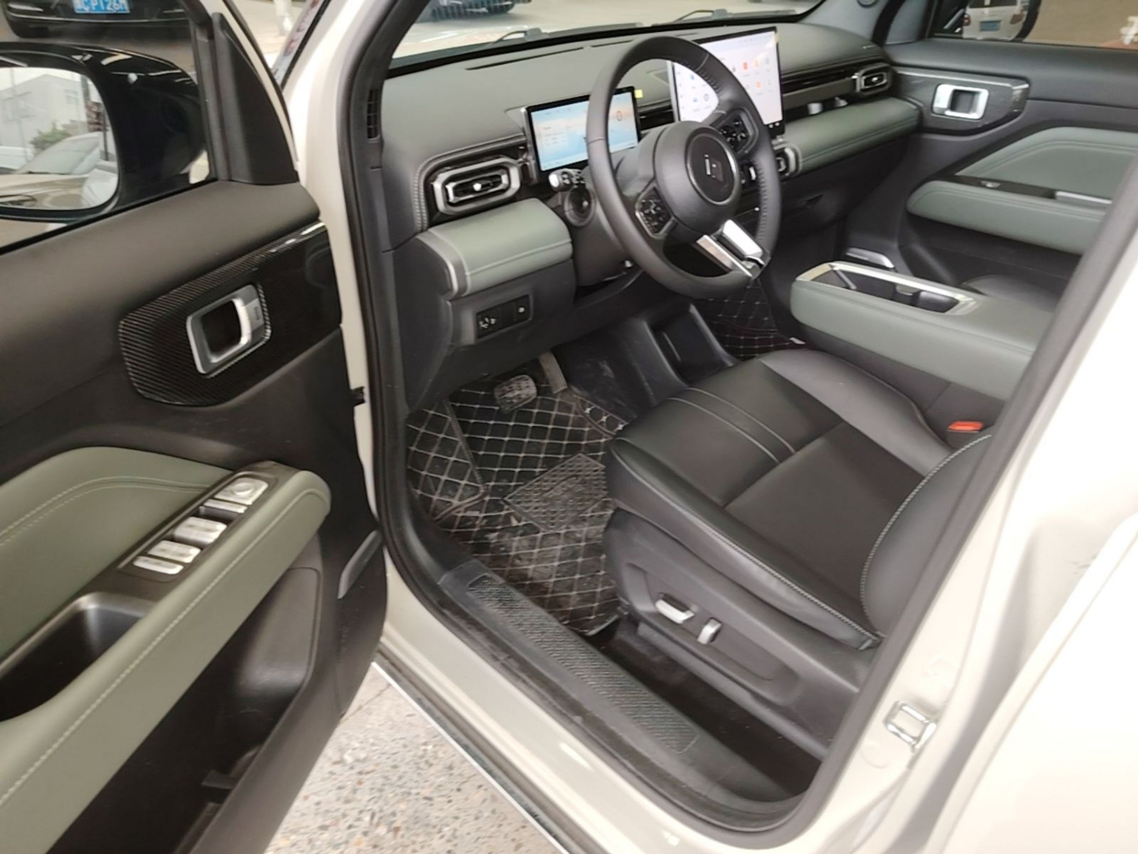 Vordere Reihe im Auto