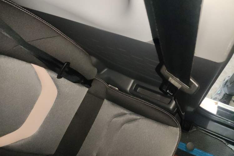 Used Chery QQ Ice Cream 2022 170km Sundae Phosphate Lithium-Ion