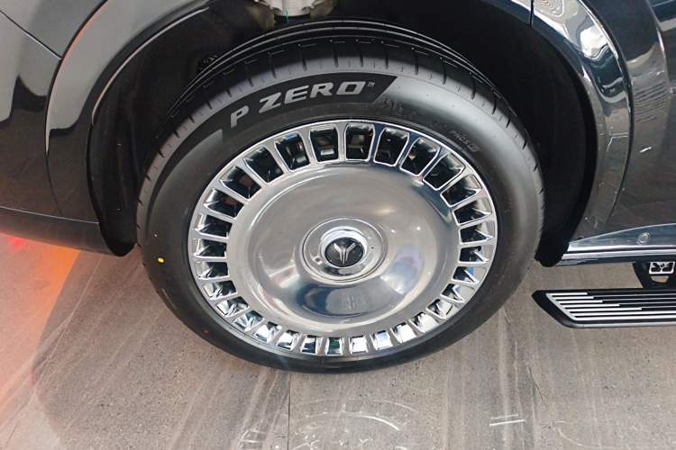 Used VOYAH Titan 2026 Model Max+ Exterior 5