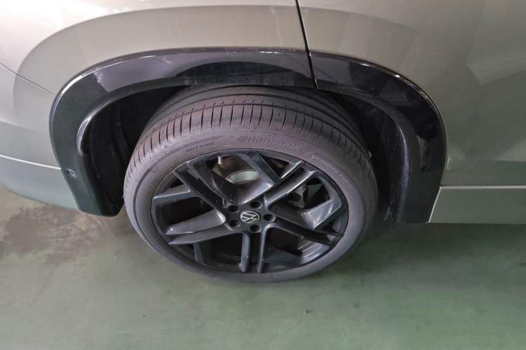 Used Volkswagen Tayron 2025 Tiguan L 380TSI 4Motion Luxury Easy Package