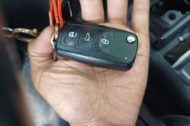 Used Volkswagen Tiguan 2013 1.8TSI Automatic Two-Wheel Drive Luxury Model Vehicle Key