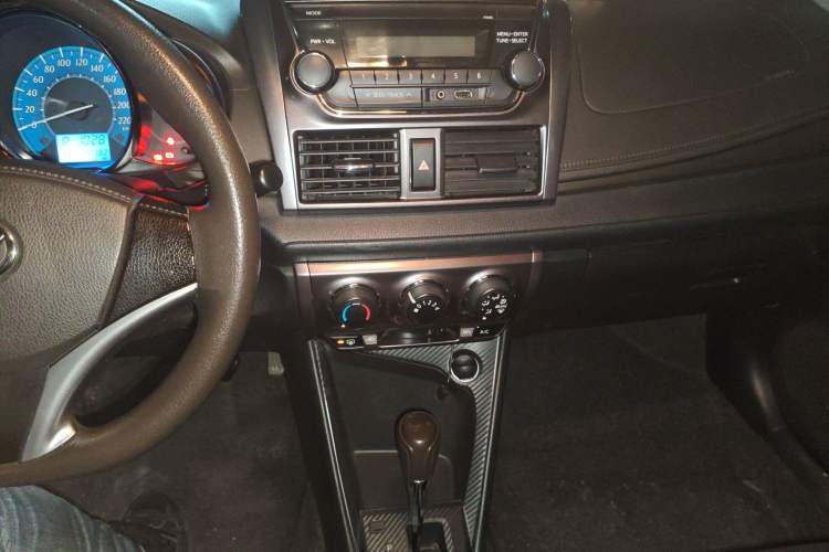 Used Toyota YARiS L Zhi Xuan 2016 Revised 1.5E CVT Charming Edition