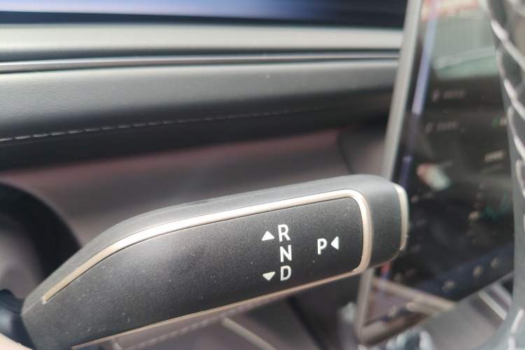 Used Nio ES8 2026 Model 6-seat Executive Signature Edition Gear Lever