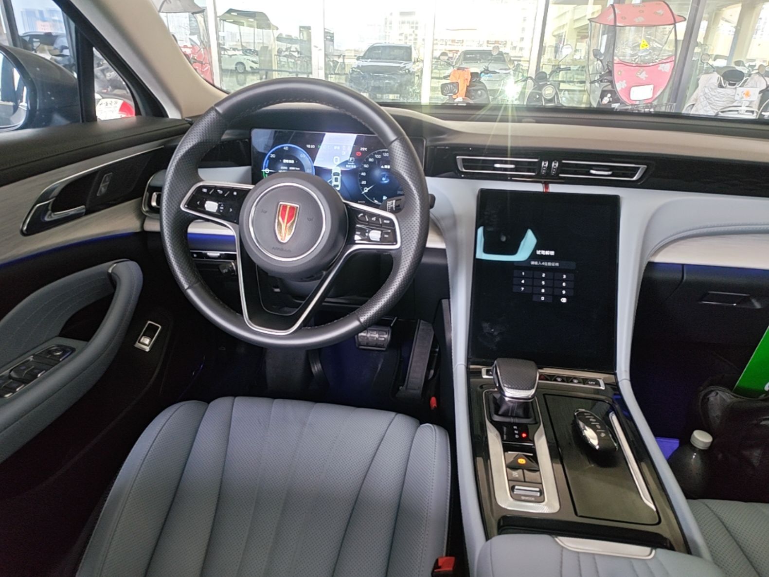 Hongqi H5 PHEV 2025 170 Super Hybrid Version — снимка 15