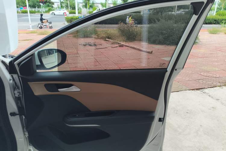 Used Chevrolet Monza 2020 320 Automatic Enjoyment Edition