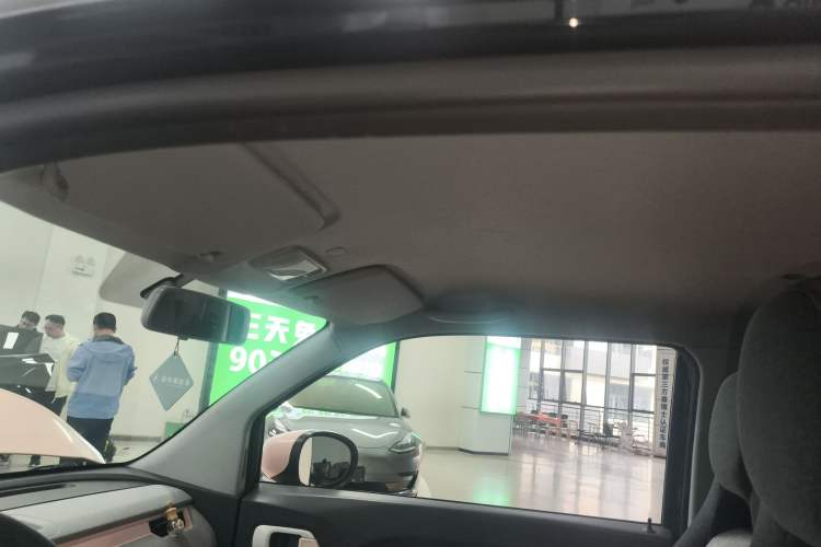 Used Chery QQ Ice Cream 2022 120km Conical Shape Lithium Iron Phosphate