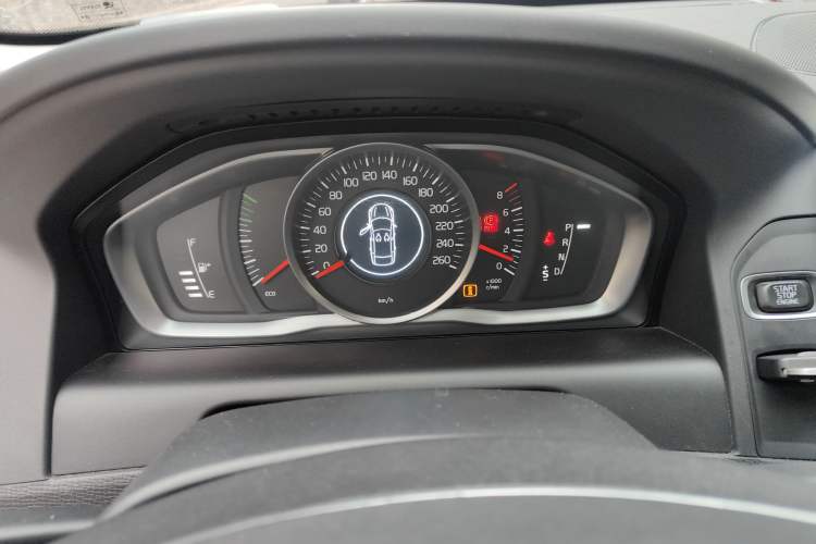 Used Volvo XC60 2015 T5 Smart Upgrade Model