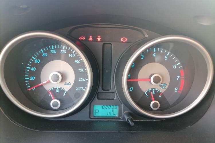 Used Buick Excelle 2015 1.5L Automatic Classic Model
