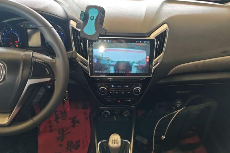 Used CHANGAN CS15 2016 1.5L Manual Fashion Edition
