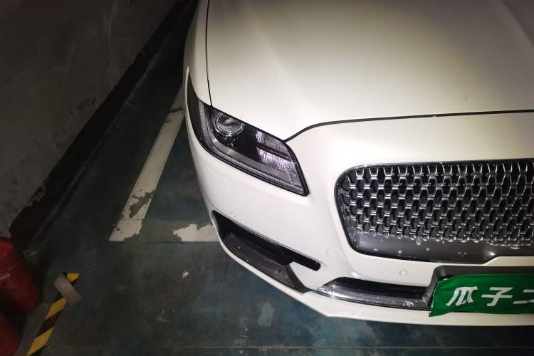 Used Lincoln Continental 2019 2.0T Two-Wheel Drive Luxury Edition China VI Standard
