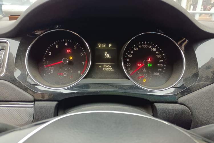 Used Volkswagen Sagitar 2017 230TSI Automatic Comfort Version