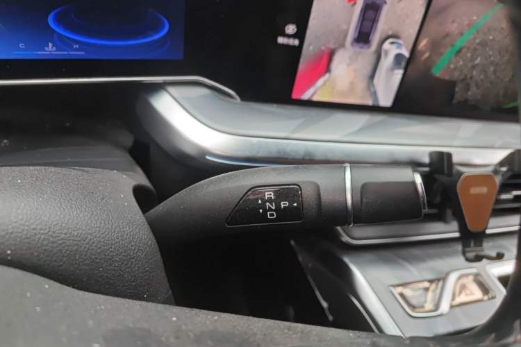 Used Haval XY 2022 1.5T Smart Edition Gear Lever