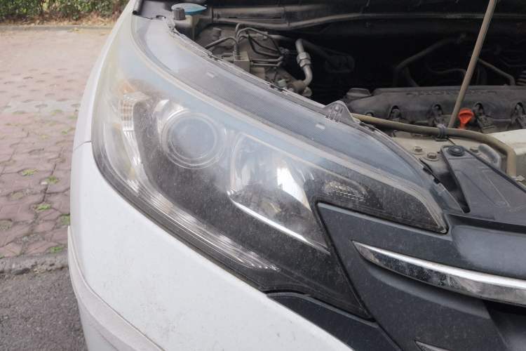 Used Honda CR-V 2012 2.0L two-wheel drive urban version
