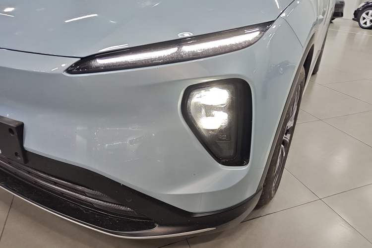 Used Nio ES6 2024 75 kWh Left Front Headlight