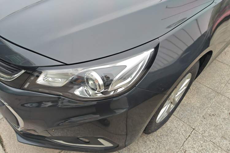 Used Chevrolet Malibu 2018 530T Automatic Fashion Edition Left Front Headlight