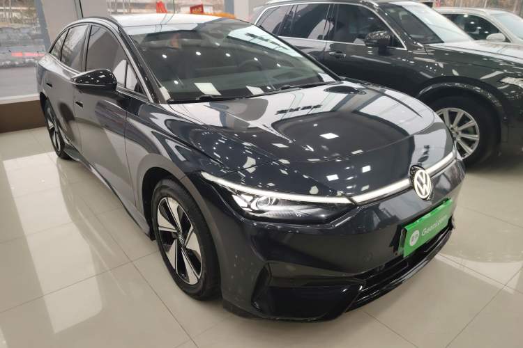 Used Volkswagen ID.7 VIZZION 2024 AIR model
