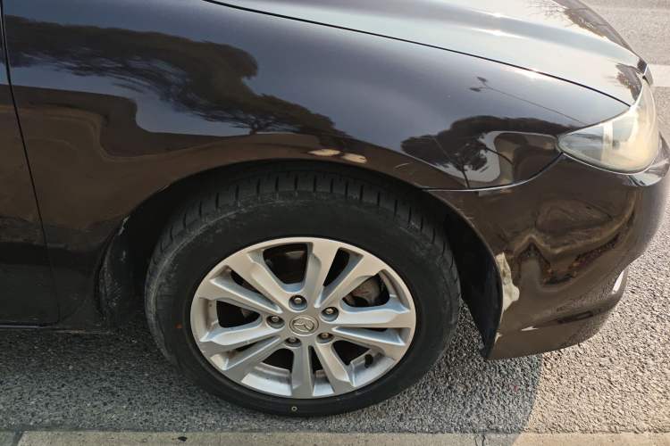 Used Mazda 6 2015 2.0L Automatic Classic Version Right Front Wheel Hub