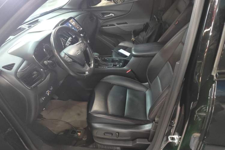 Used Chevrolet Equinox 2023 Mild Hybrid 2.0T RS Smart Boundary-Pushing Edition