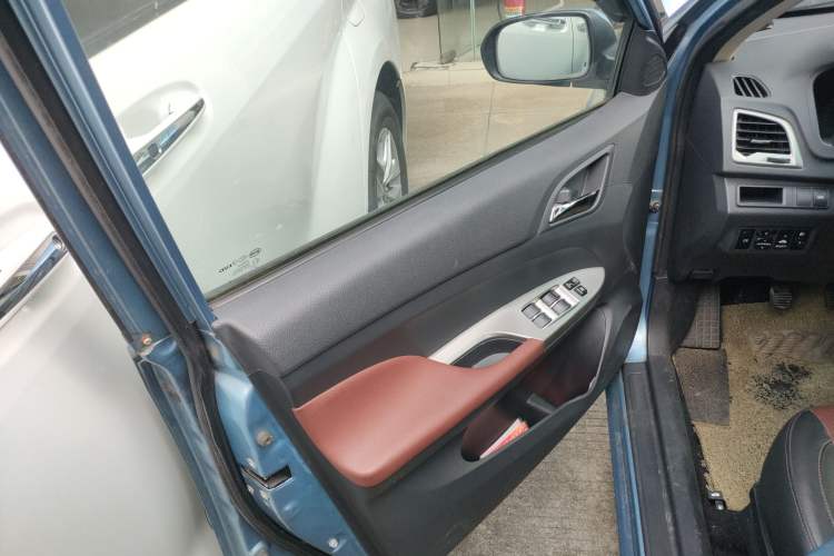 Used BYD F3 2015 Energy-Saving Edition 1.5L Manual Luxury Model
