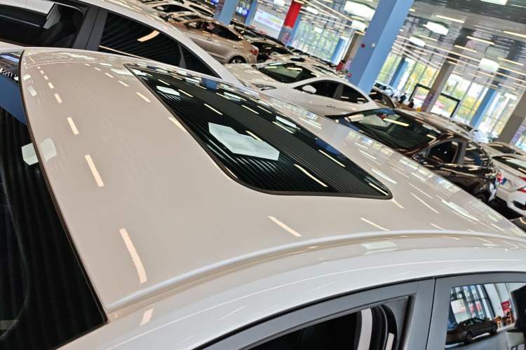 Used Geely Auto Emgrand 2022 4th Generation 1.5L CVT Luxury Model
