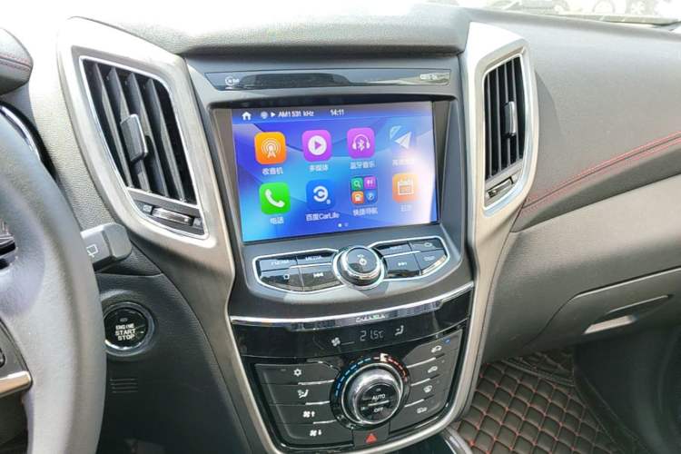 Used CHANGAN CS75 2017 Shangkui Edition 1.5T Automatic Fengyue Model
